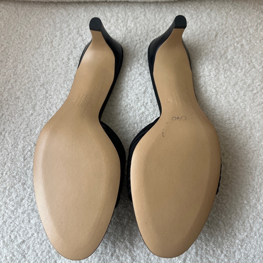 Anne Klein kitten heels - Picture 4 of 4